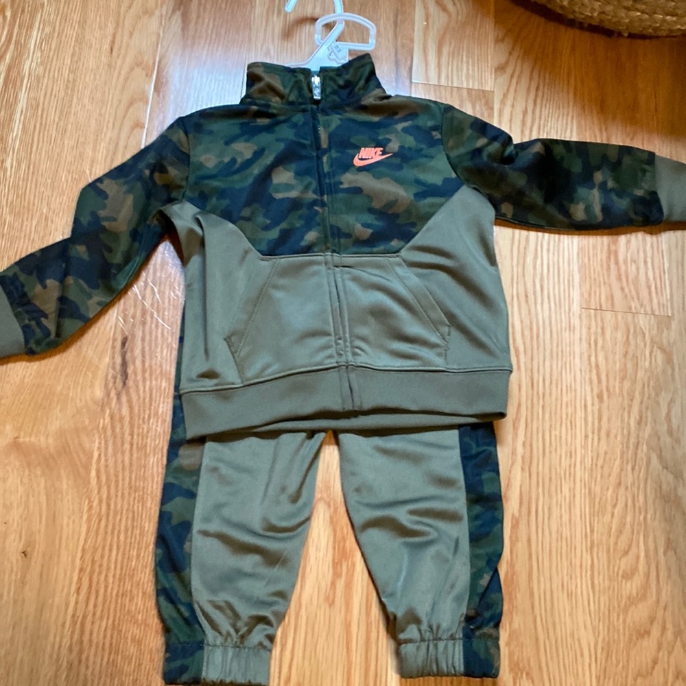 Nike set